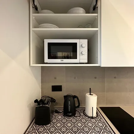 Legacy Of Milan, A Stylish Mini Loft * Milán