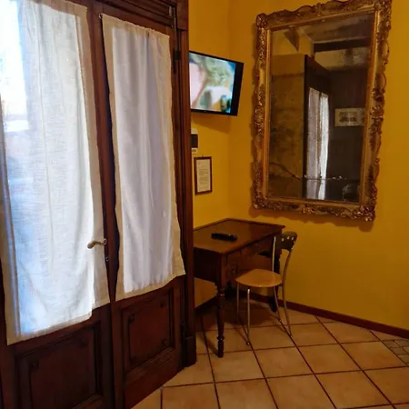 Couette-café Corte Della Varesina Milan