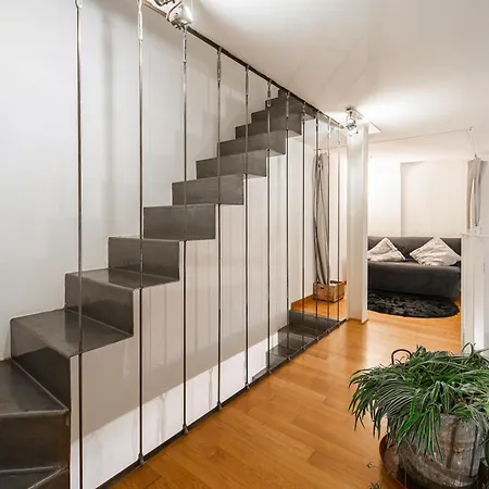 Luxavocadoloft Duomo 10m * ミラノ