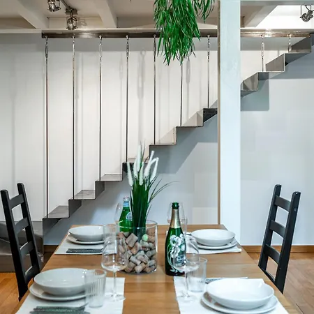 Luxavocadoloft Duomo 10m ミラノ