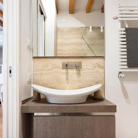 Milano Suite Home *