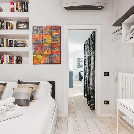 Elegant In Center * Milan