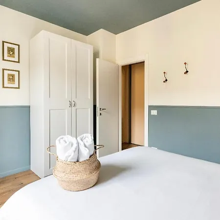 Ripa - Via Vigevano Navigli *