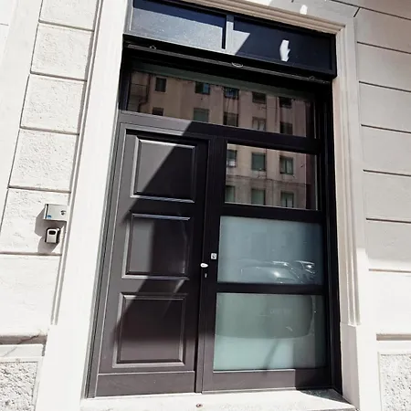 Yr Citta Studi - Modern Loft, 3 Min Walk To Duomo Bus *