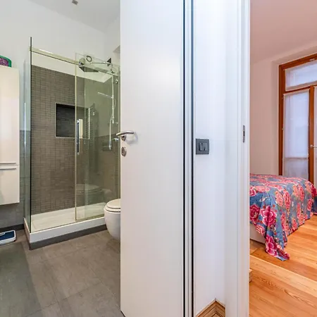 דירה Quiet House In A Lively Area! מילאנו