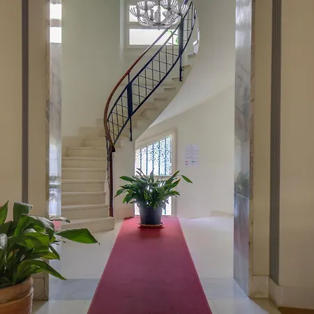 Hotel Ihost Luxury Center - Bellini 4 *