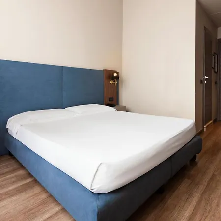 Mokinba Montebianco Hotel Milano