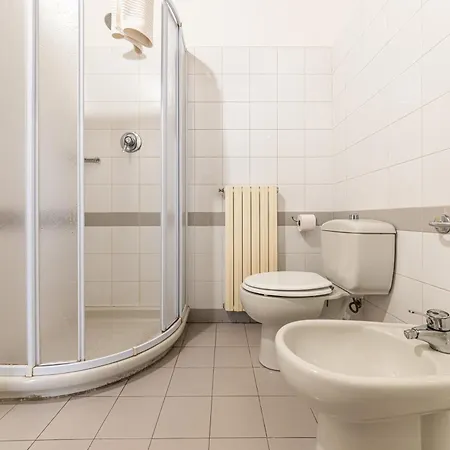 Free Parking Duomo-porta Romana 