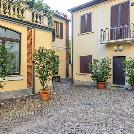 Free Parking Duomo-porta Romana 