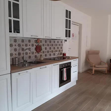 Ampio Bilocale Di Nuova Costruzione Tra Aree Verdi ミラノ