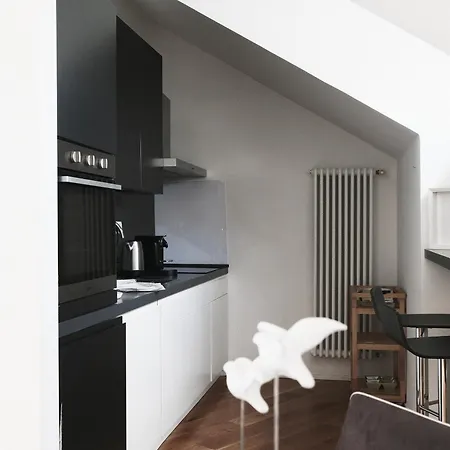 Comecasa Attic 3 Min Walk From Duomo Apartment *