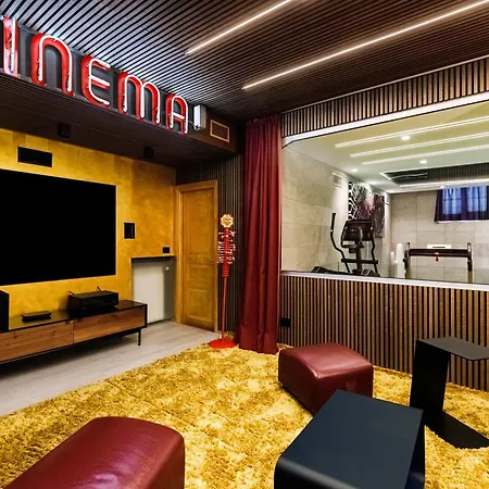 N18 Luxury Boutique With A Private Pool & Spa Apartment