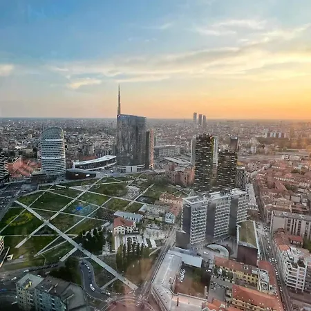 Isola - Bright 2-room With Balcony *