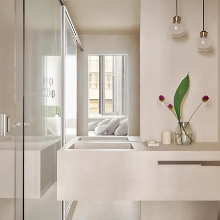 Pensión Crossing Manzoni Milán