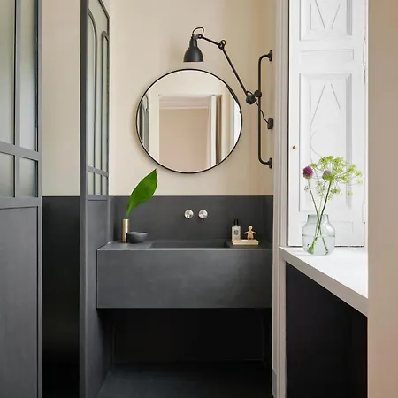 بيت ضيافة Crossing Manzoni 4*