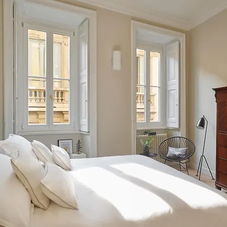 Crossing Manzoni ميلان