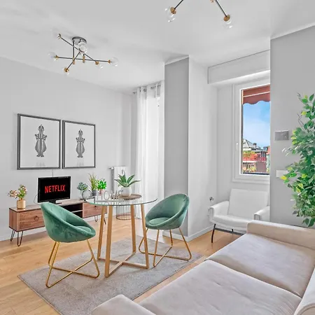 Pa211 -crescenzago- Romantic - Elegant - Large Apartment *