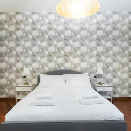 Italianway Easy - Venezia 33 - A * Milan