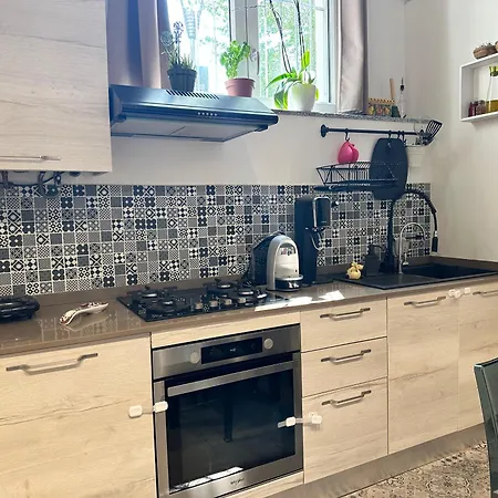 Loft Moderno Con Terrazzo Milano