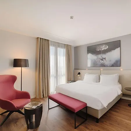 Radisson Blu Hotel 4*
