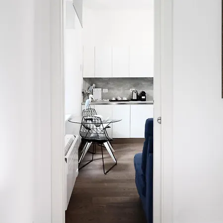 Apartamento Comecasa Cosy Crocetta Near Mangiagalli Policlinico Milán