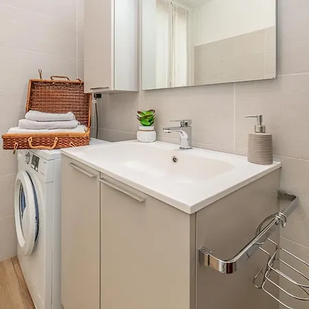 La Corte Dei Navigli Apartamento *