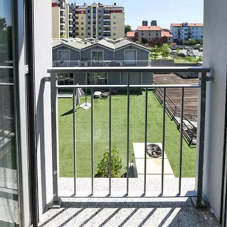 Primopiano - Bonomi Apartmán