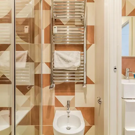 Domusmi Cybo-2 Lejlighed *