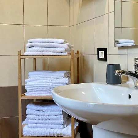 Three Bedroom In The Centre Of The ميلان