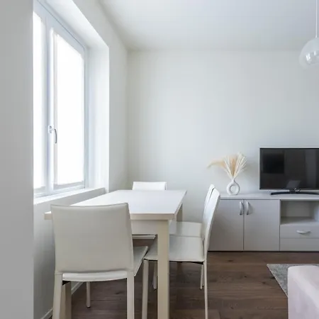 Santa Sofia House - Duomo Apartman