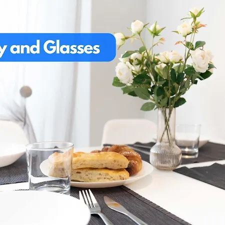 The House - Private Parking And Balcony * Милан