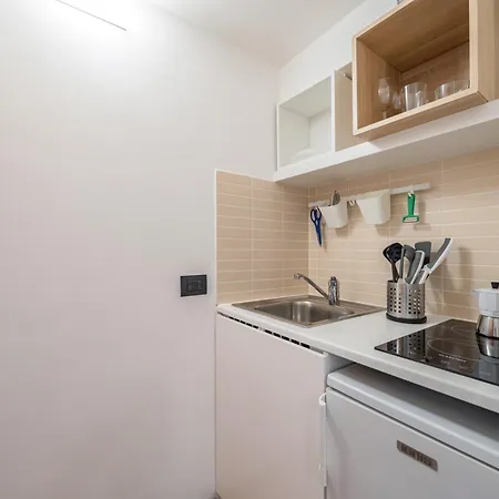 Guesthost - Magenta Long Let Apts Apartamento Milão