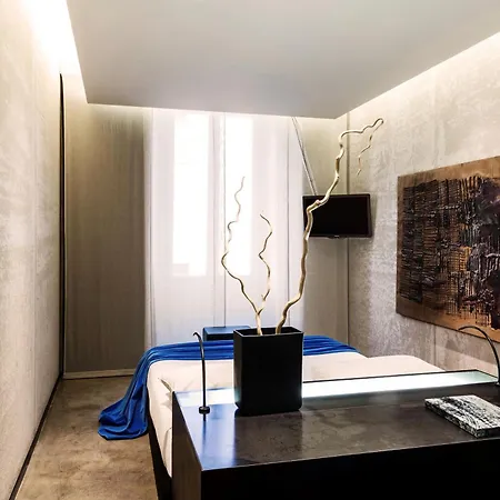 Straf, Milan, A Member Of Design 4*