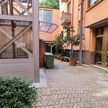 ホテル Singola Con Ac, Tv, Wi-fi E Cucina ミラノ