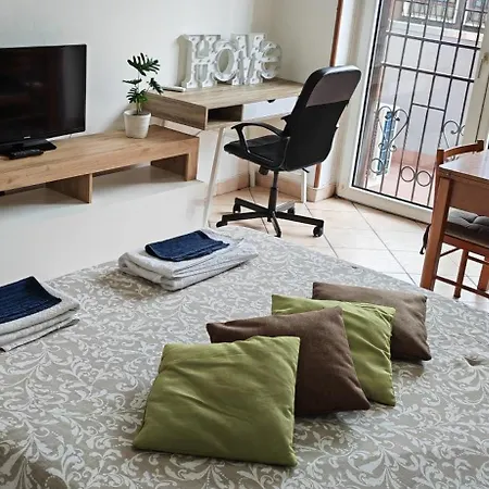 شقة The Green ميلان