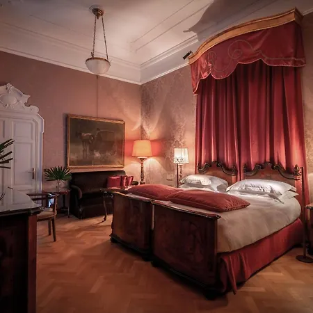 Grand Et De - The Leading Of The World 5*