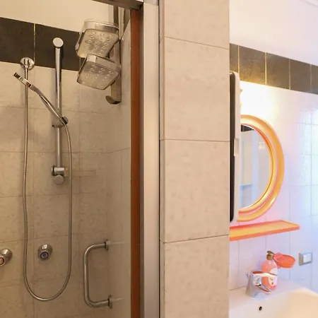 Apartment Primopiano - Savona B *