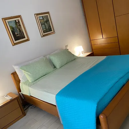 Lejlighed Dipinta Di Blu