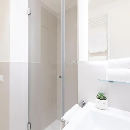 With Balcony - Collection Μιλάνο