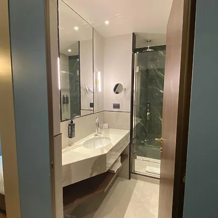 Hotel Berna