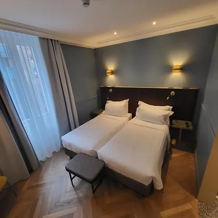 Hotel Berna Milão