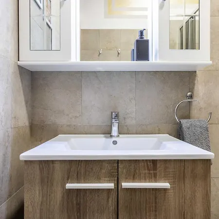 Divi - Strategic Place Apartment Mailand