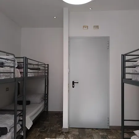 Хостел Atmos Luxe Navigli