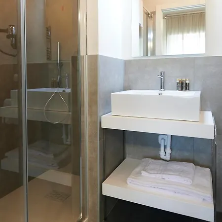 Pensión White Ribbon