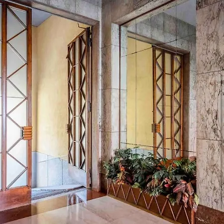 Appartement In Citta' Studi