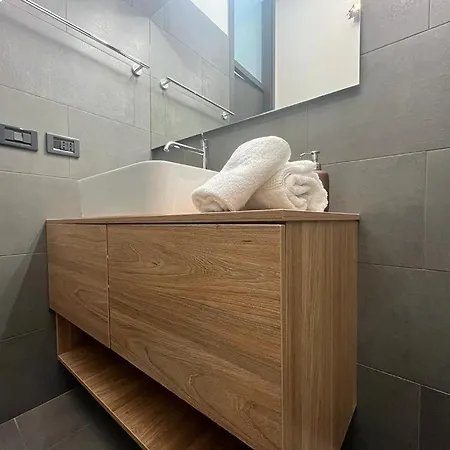 Stylish Loft In Mi-cofiera-citylife 아파트