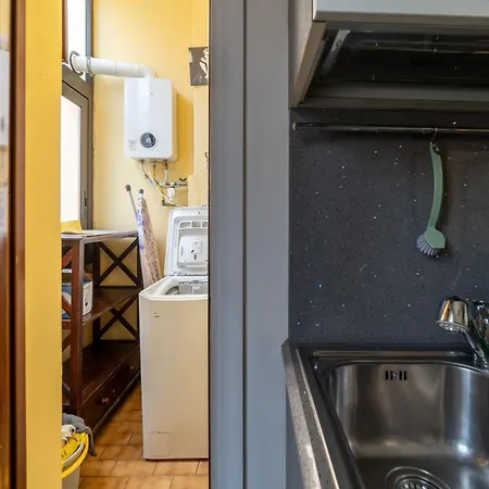 Apartamento Stazione Centrale-centro, Spazioso E Elegante Apt
