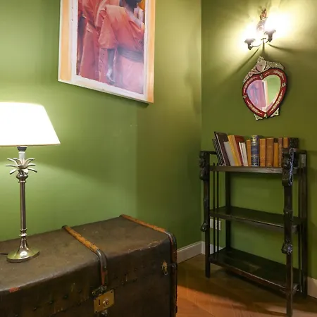 Prestige Boutique - Montenapoleone Apartmán