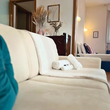 Regina In Crocetta - Sky Tv, Wifi E Breakfast Box *