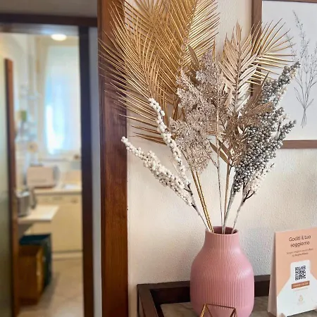 Apartment Regina In Crocetta - Sky Tv, Wifi E Breakfast Box *